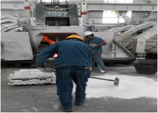 加強(qiáng)法治觀念、保障安全生產(chǎn)  嚴(yán)抓細(xì)管助推電解鋁安全生產(chǎn)新局面